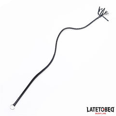Latigo Negro Brillante 138cm